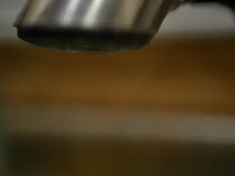 Slow Dripping Tap Close Up 動画素材 74599332