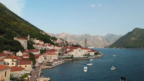 Slow Drone Approach to Historic Perast Waterfront, Montenegro, 4K 動画素材 342537951