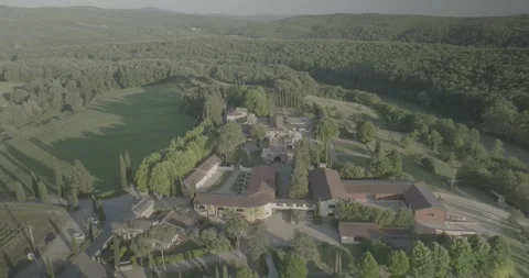 Slow Drone Approach to Tuscan Villa in Bucine, Italy Stock Footage 343931919