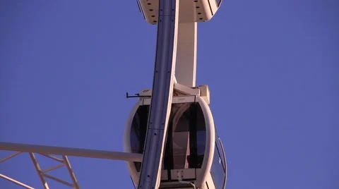 Slow Ferris wheel pods Stock Footage 40029755
