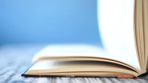 Book Opening & Closing Animation (Loop):, Stock Video