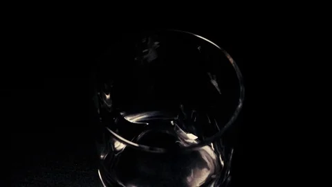 Slow mo ice cubes in a glass Video stock 71786595