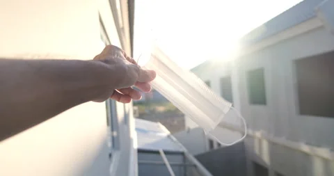 Slow motion Asian business man wear surgical mask Stock-Footage 144294792
