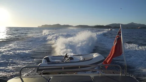 Slow motion of the back of a wake on yacht 스톡 동영상 101279002