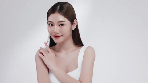 Slow motion of beautiful young Asian girl with k-beauty make up style. Stock Footage 343369844