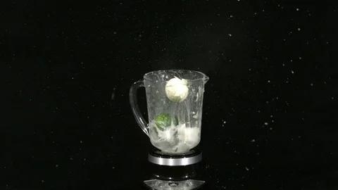Slow motion blender lemon and lime Stock Footage 87814301