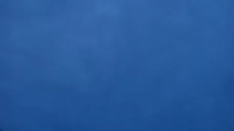 Slow motion blue dusk sky timelapse with soft atmospheric texture 動画素材 334658005