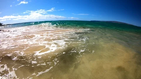 Slow Motion Blue Ocean Wave in 4k Stock Footage 87351075