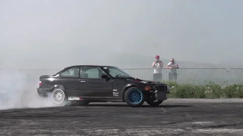 Slow motion burnout 스톡 동영상 164865576