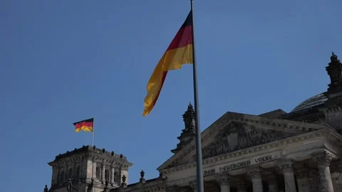 Slow-motion clip of the German flag in front of the Reichstag Stock Footage 155822192