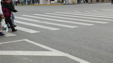 Slow motion crowd of visitors and travelers walking at Shanghai Nanjing Road Stock Footage 49935659