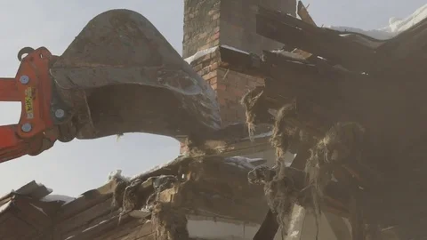 Slow motion: Demolition of the old building. Rundown building Video stock 69730711