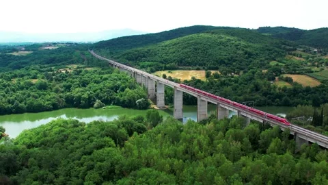 Slow Motion-ETR Freccia Rossa 1000 Aerial reverse 4K helicopter view rail bridge 스톡 동영상 196783501