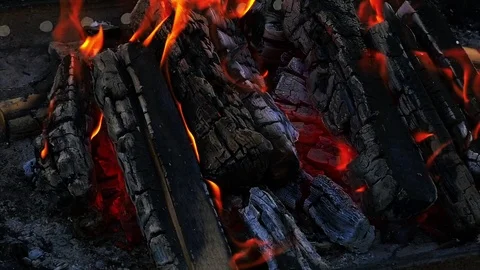 Slow motion of Fireplace burning. 動画素材 71129095