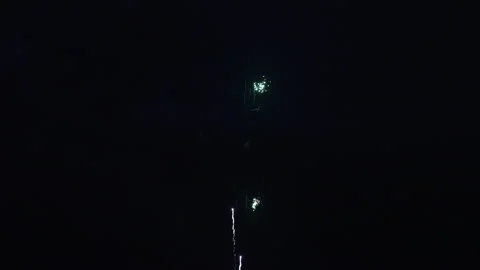 Slow motion fireworks exploding American Independence day Vídeos de archivo 204790278