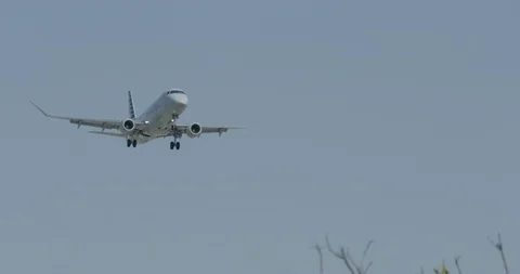 Slow motion of a flight approaching LAX in Los Angeles, California Stock Footage 115934455
