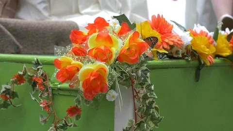 Slow motion of flowers on a parade float Stock Footage 94641557