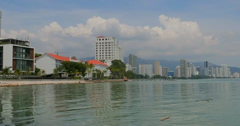 Slow motion gimbal through the quant streets of Georgetown in Penang, Malaysia. Stock Footage 115064681