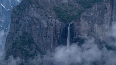 Slow Motion Handheld Yosemite Waterfall Early Morning Mist Granite Cliff Stock Footage 335720194