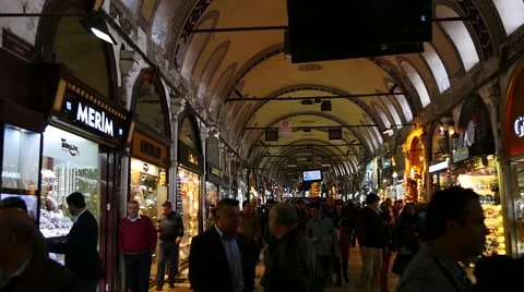 Slow Motion inside the Grand Bazaar in Istanbul Video stock 49100718