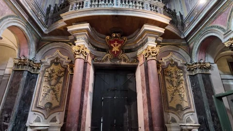 Slow Motion Interior View Of Gilded Church Organ Rome 動画素材 331541010