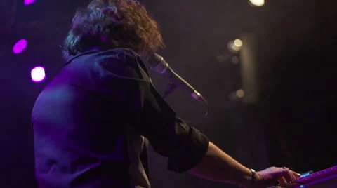 Slow motion of keyboard player at concert Stock-Footage 52924695