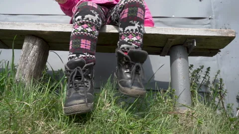 Slow motion of leg on bench Stock Footage 208944782