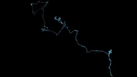 Slow Motion Lightning Detailed Fork Evolution VFX Overlay Against Black Vidéo 338098206