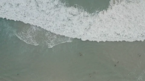 Slow motion look down shot of the beach Video stock 101690191