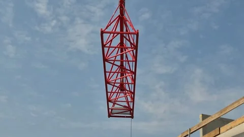 Slow Motion Low Angle Close-up of Heavy Tower Crane Segment Vídeos de archivo 331194616