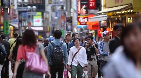 Slow Motion - Man walking in slow motion in Tokyo, Japan. Stock Footage 41432284