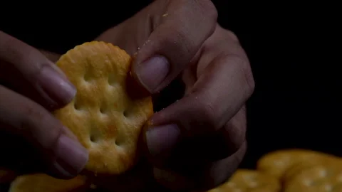 Slow motion medium close up Break the cracker up 库存影片 135778368