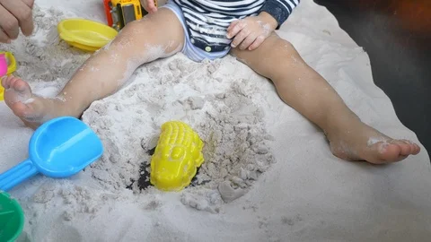 Slow motion, mother using toy block sand shape with cute child have fun Stock Footage 99321717