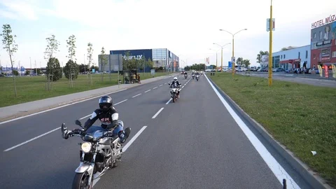Slow motion motorcycles 库存影片 102386084