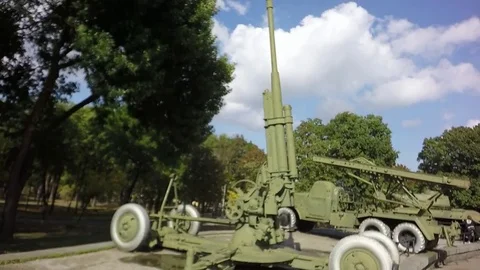 Slow motion, Moving the camera. ground-to-air missile. 库存影片 79739840