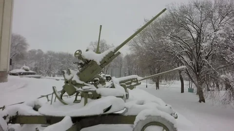Slow motion, Moving the camera. An old Soviet anti-aircraft gun. Video stock 87469276