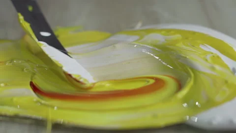 Slow motion paint mix with chisel Video stock 160517936