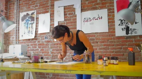 Slow motion of painter working wide shot slidecam 스톡 동영상 59311134