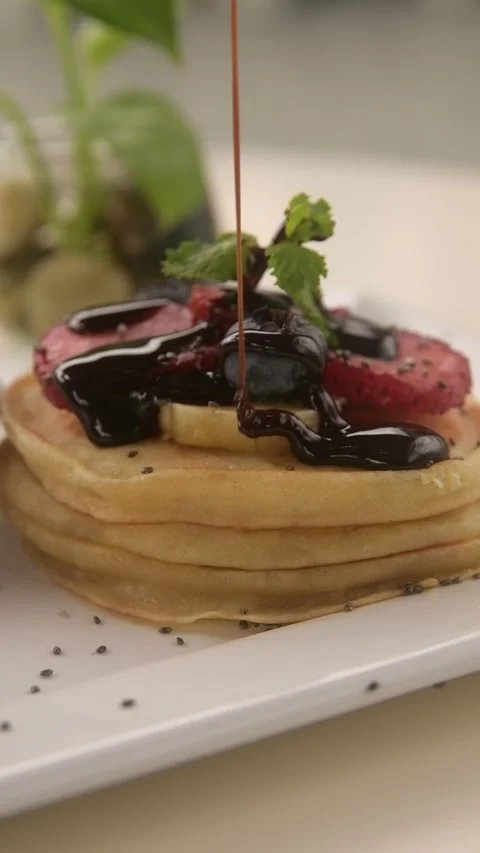Slow motion pancakes Stock Footage 309566797
