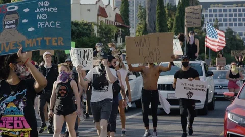 Slow motion of people going down the protest, BLM, Hollywood, LA, June 2020 스톡 동영상 134641897