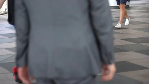 Slow Motion of people walking suspended footbridge Stockbeeldmateriaal 124988872