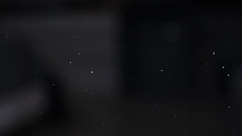 Slow motion of PM 2.5 and other dust in dark bedroom Vidéo 102186812