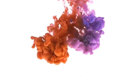 Slow motion of red and blue acrylic paint swirling and mixing underwater 動画素材 109037528