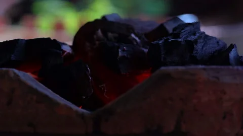 Slow motion red fire flame burning on charcoal for cooking food, fire heat hot Vídeos de archivo 143920681