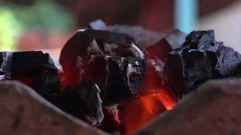 Slow motion red fire flame burning on charcoal for cooking food, fire heat hot Vídeos de archivo 143920861
