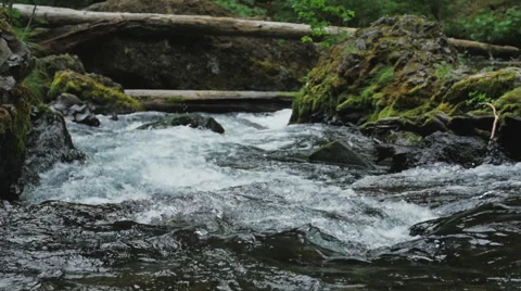 Slow motion river flowing 2 Video stock 44352067