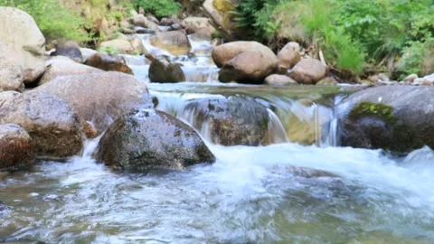 Slow motion river footage Stock Footage 134809337