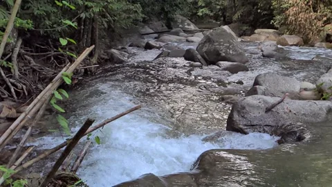 Slow motion of Sangloi river stream in Kuala Kubu Bharu, Selangor, Malaysia. Stock Footage 162555844