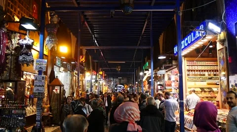 Slow Motion Scene in Spice Bazaar in Istanbul Video stock 49100934