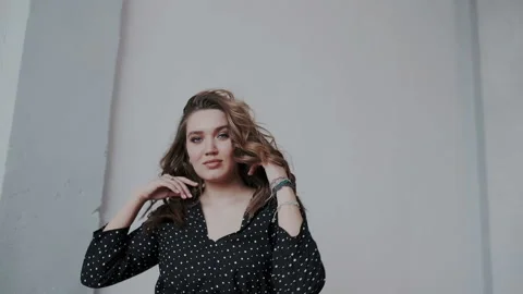 Slow motion shoot of creative gallant woman. Luxurious and charming fashion girl Stock Footage 106490798